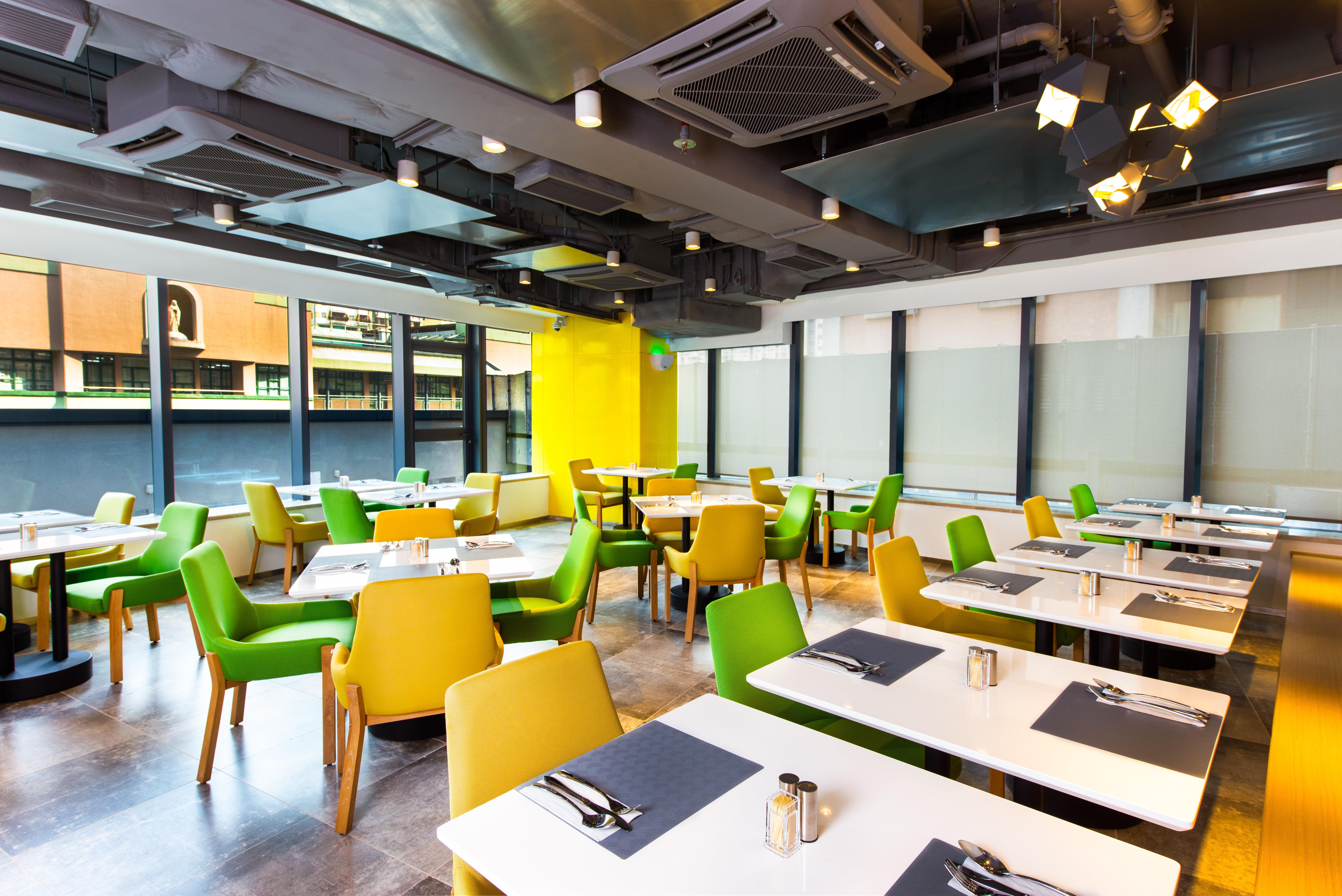 Holiday Inn Express Macau City Centre By Ihg Exterior photo